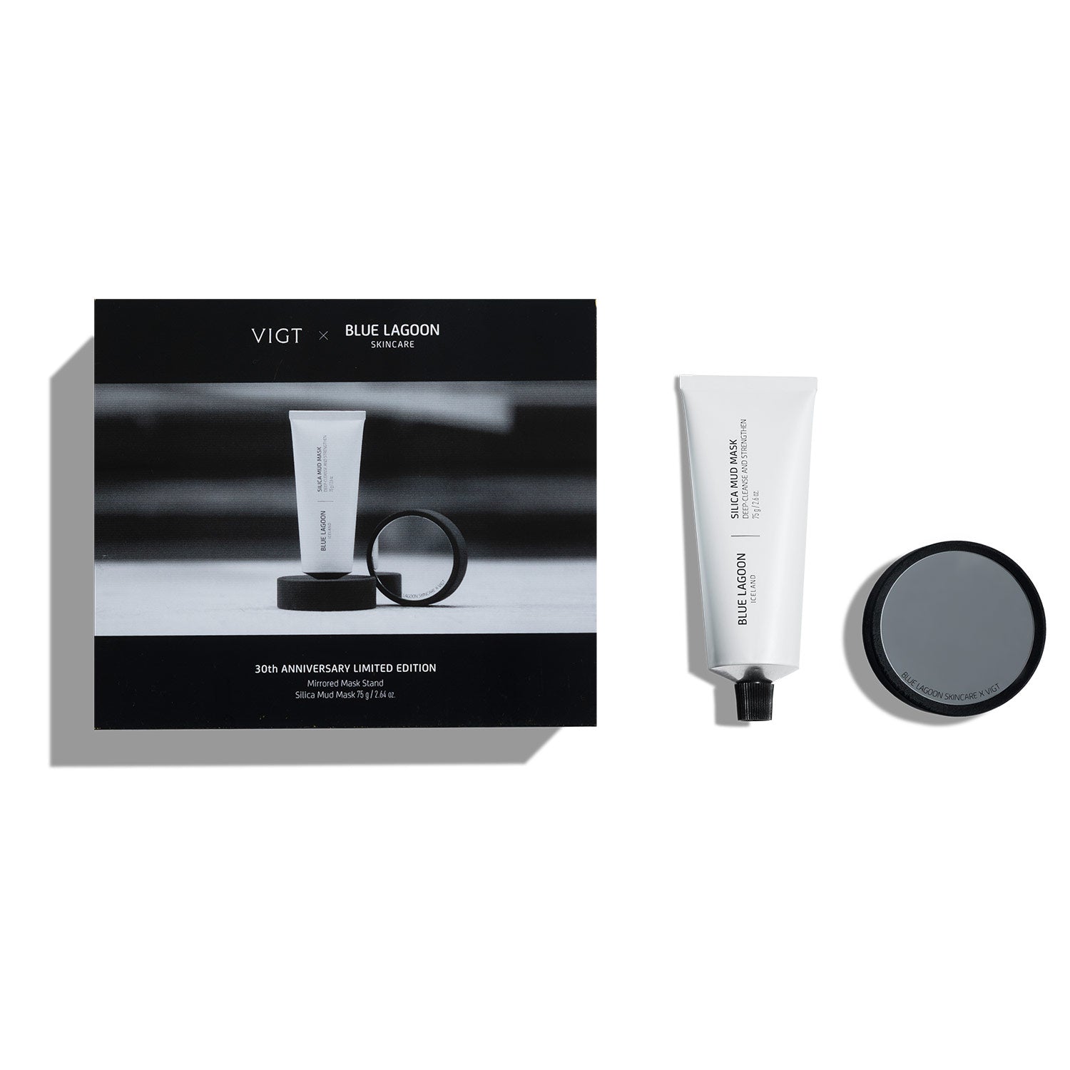 Mirrored Mask Stand with Silica Mud Mask 2.5oz on white background